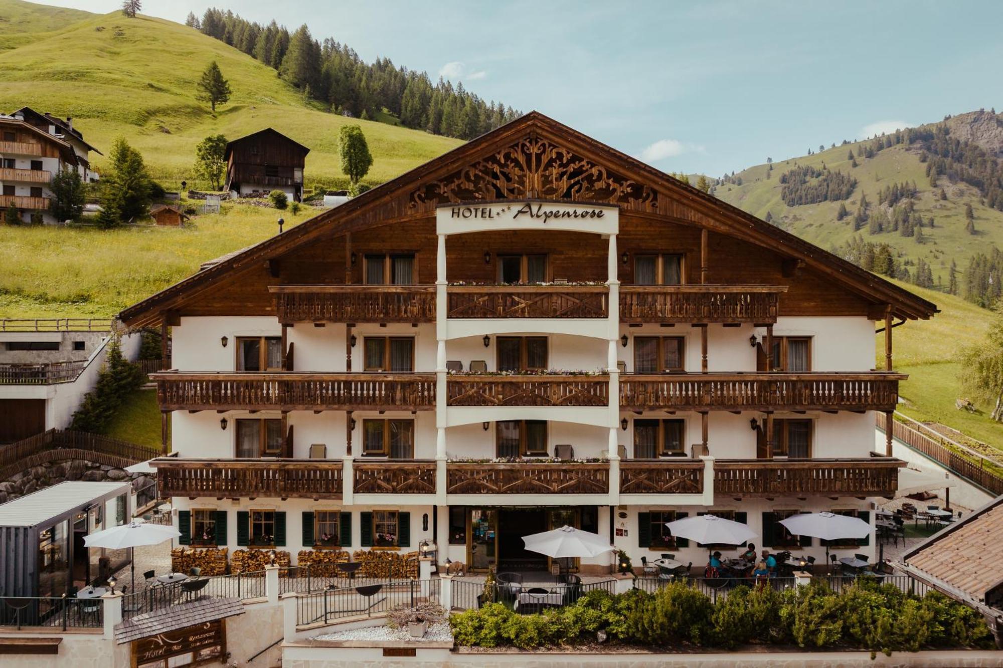 Hotel Alpenrose อารับบา ภายนอก รูปภาพ