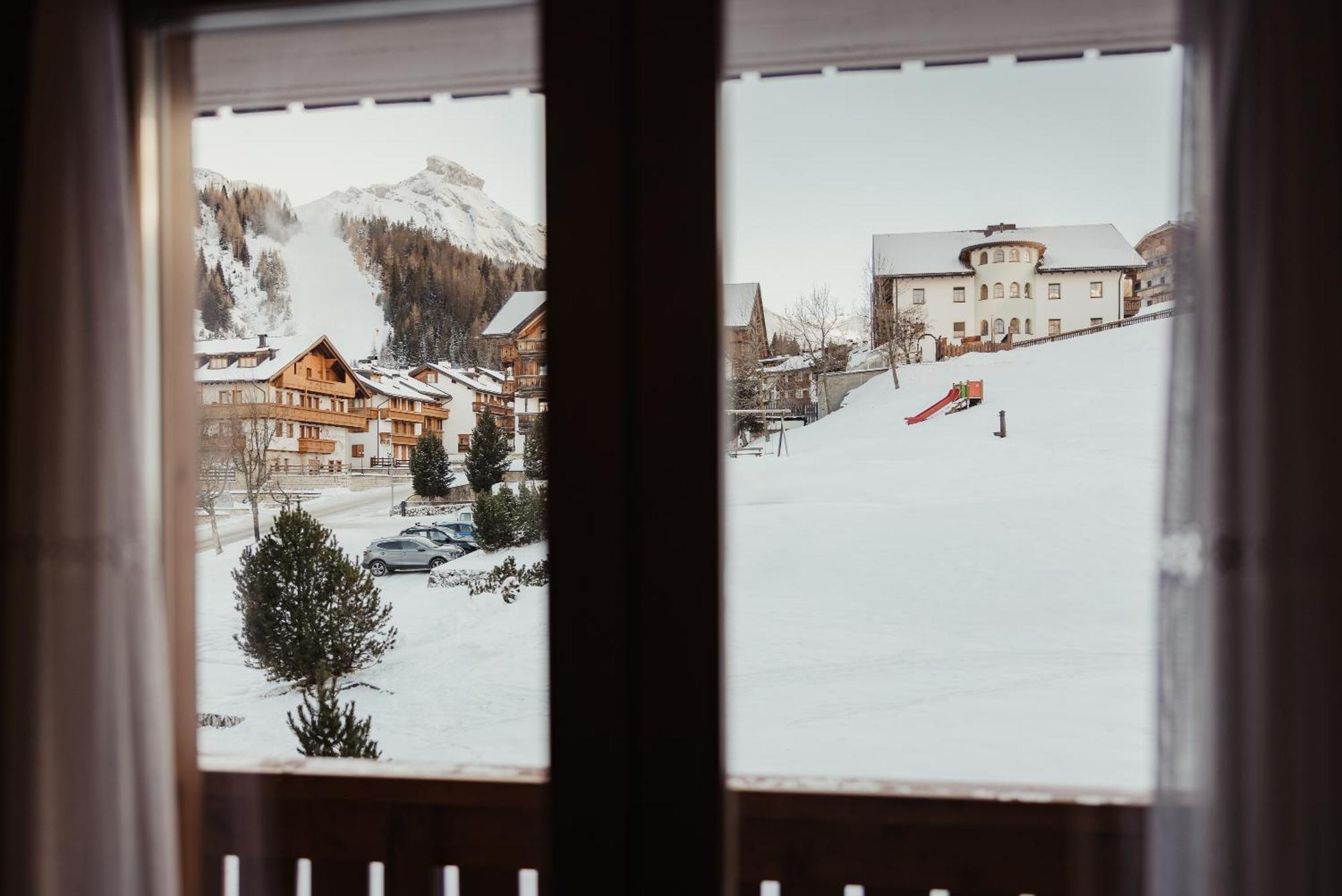 Hotel Alpenrose อารับบา ภายนอก รูปภาพ